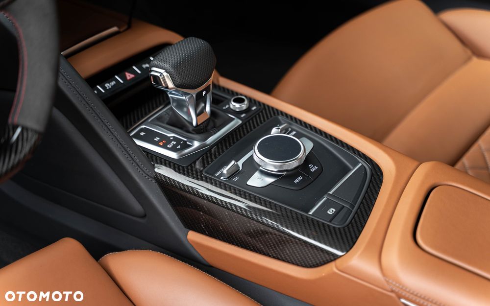 Audi R8 Coupé - 18
