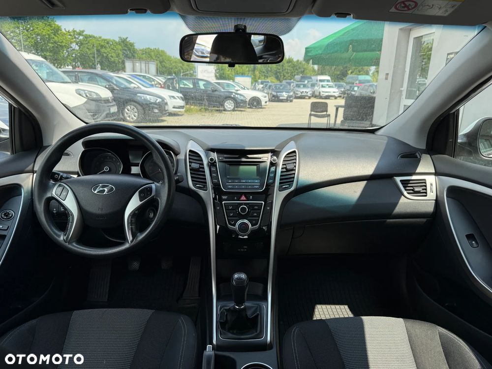 Hyundai i30 1.6 GDI Classic - 9