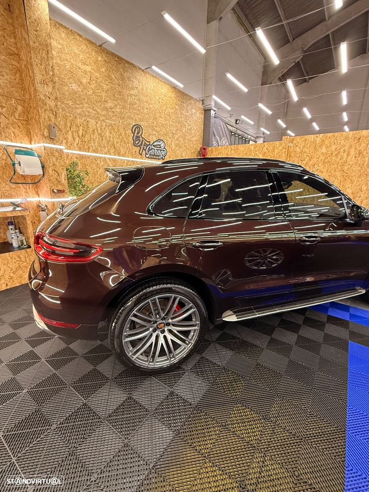 Porsche Macan Turbo - 3