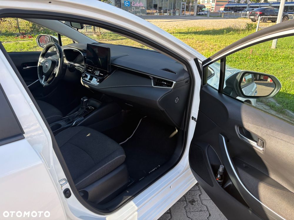 Toyota Corolla 1.8 Hybrid Comfort - 14