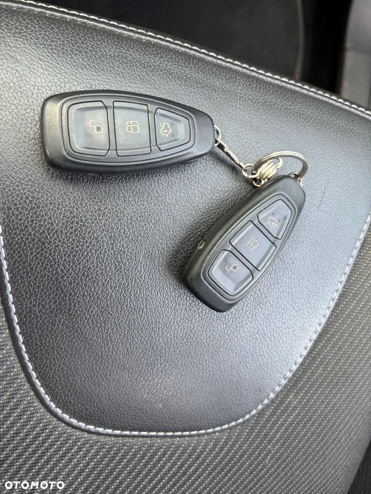 Ford Kuga 1.5 EcoBoost FWD Titanium ASS - 18