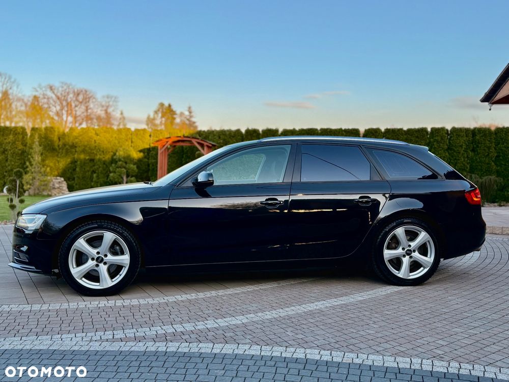 Audi A4 Avant 2.0 TDI DPF Attraction - 6