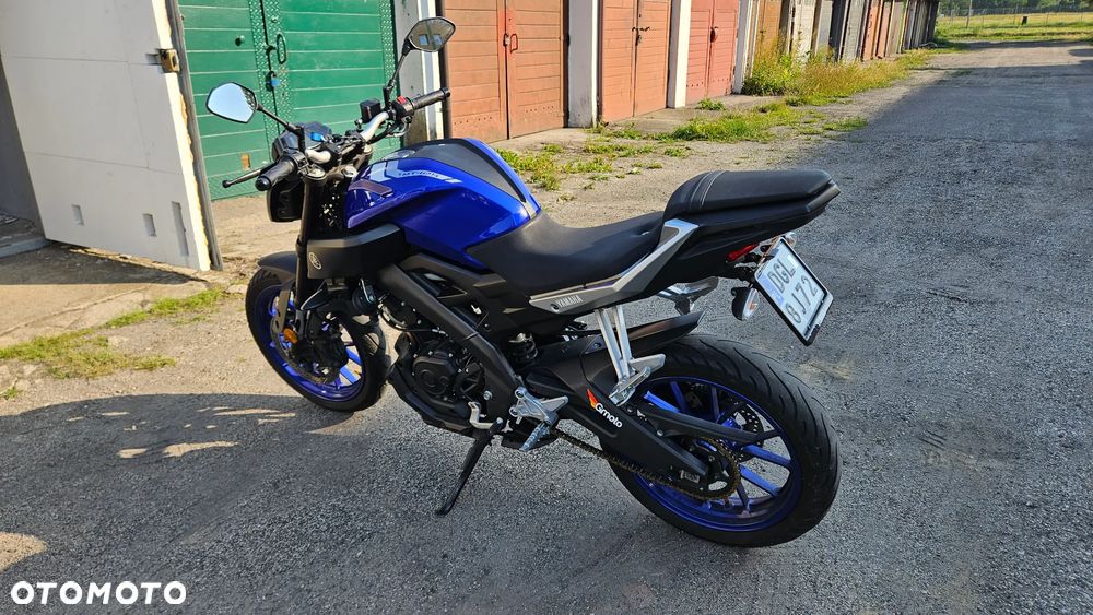 Yamaha MT - 4