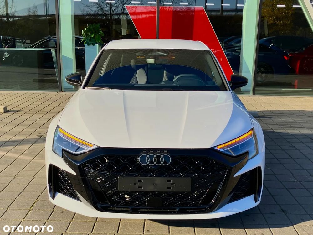 Audi RS3 Sportback - 4