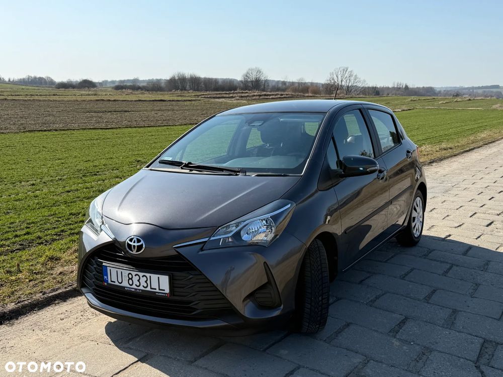 Toyota Yaris 1.5 Active - 12