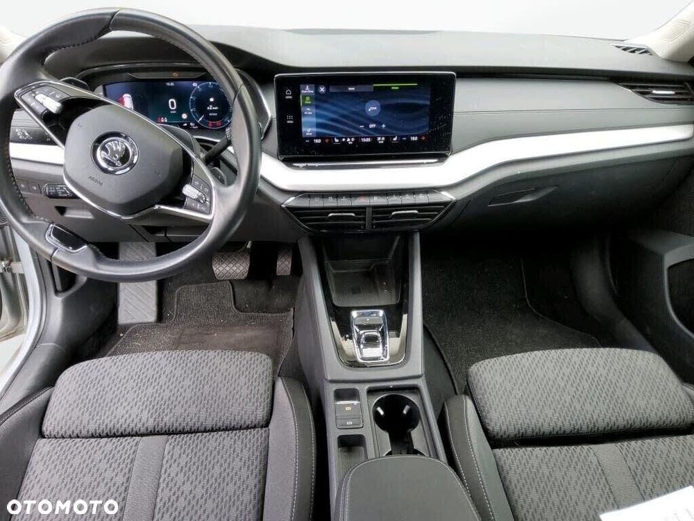 Skoda Octavia 2.0 TDI Ambition DSG - 4