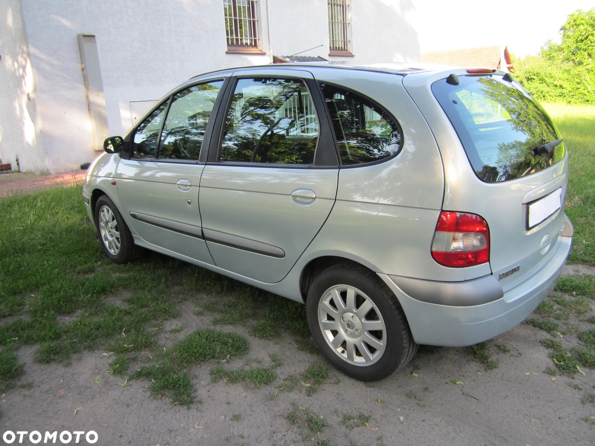 Renault Scenic 1.9 dCi EXpression - 5