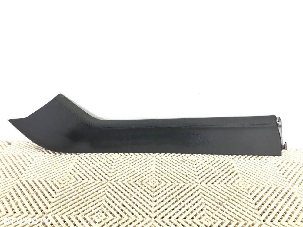 OSŁONA BOCZEK TUNELU ŚRODKOWEGO LEWA  AUDI A8 D5 (4N2, 4N8) 2017 - 2022 60 TFSI Mild Hybrid - 1