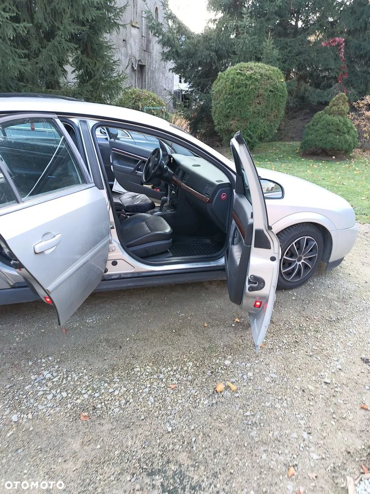 Opel Vectra GTS 2.2 DTI ActiveSelect - 4