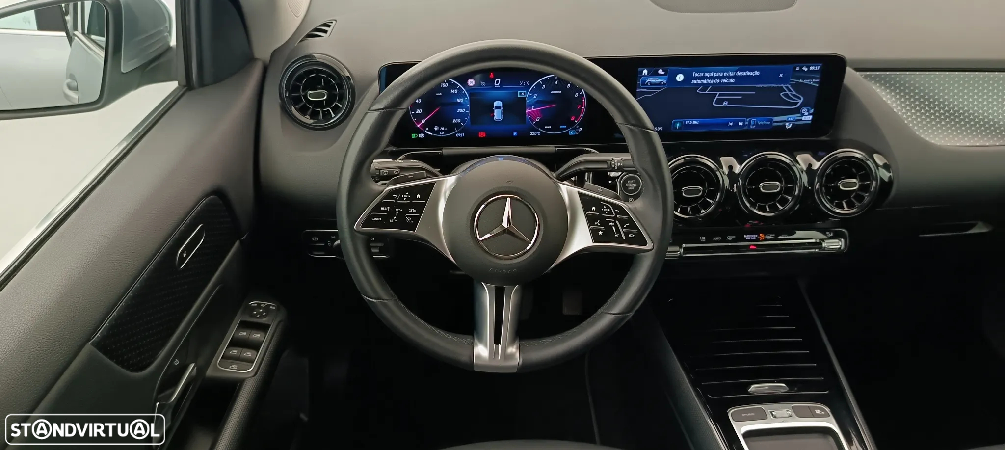 Mercedes-Benz GLA 200 Standard - 19