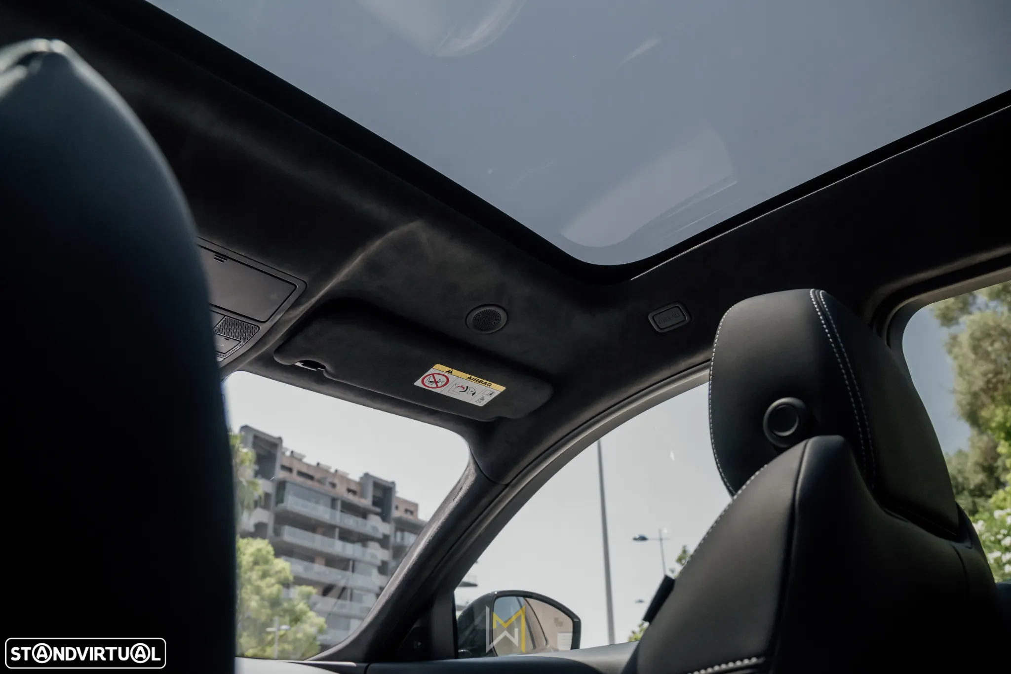 Jaguar E-Pace 1.5 P300e R-Dynamic SE AWD Aut. - 24
