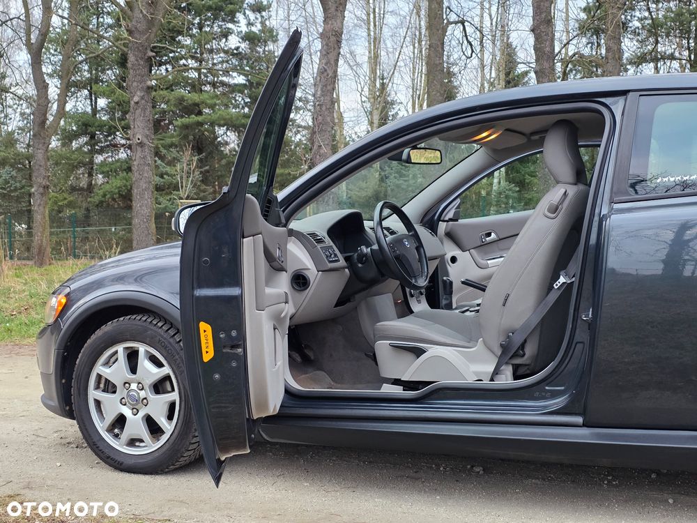Volvo C30 2.0D Momentum - 5