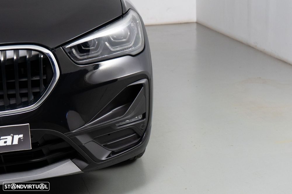 BMW X1 25 e xDrive Corporate Edition - 18