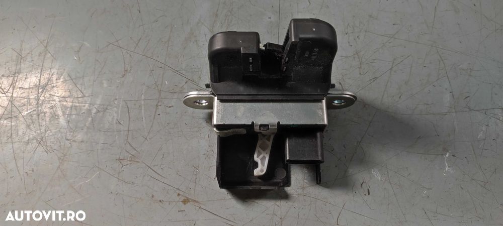 Broasca incuietoare haion volkswagen vw passat b6 b7 golf 5 6 touran - 1