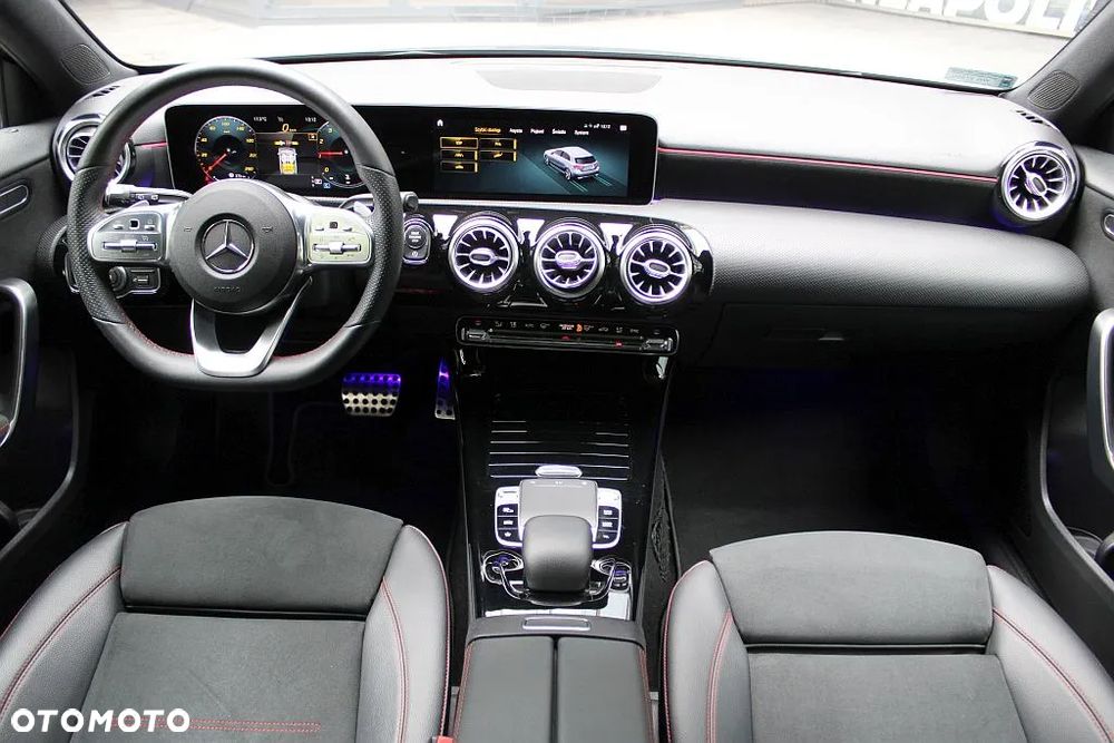Mercedes-Benz Klasa A 200 AMG Line 7G-DCT - 18