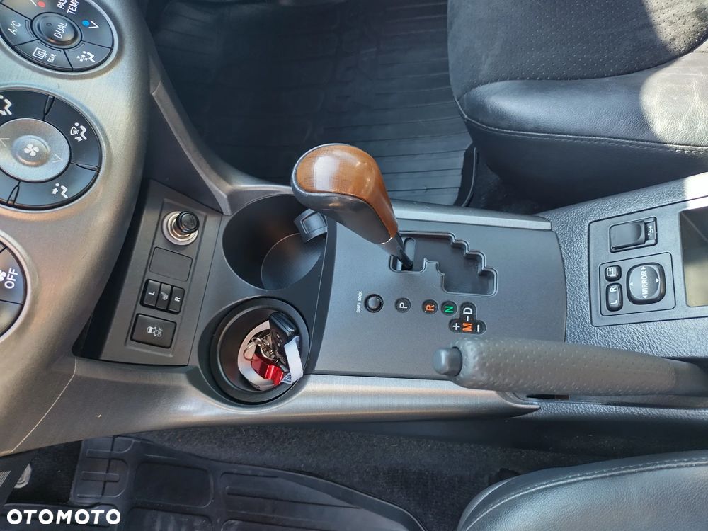 Toyota RAV4 2.0 VVT-i Premium MS - 12