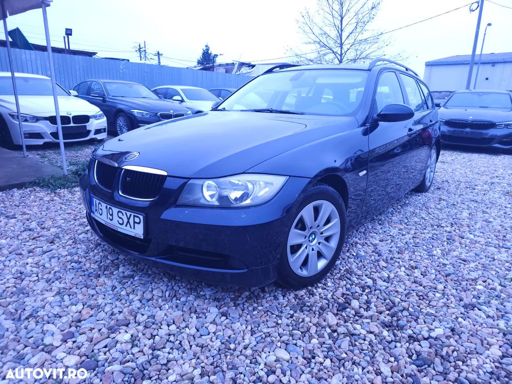 BMW Seria 3 320d Touring - 1