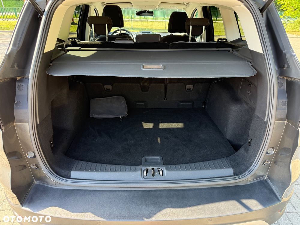 Ford Kuga 1.5 EcoBoost 2x4 Business Edition - 10