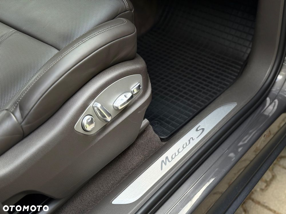 Porsche Macan S - 20