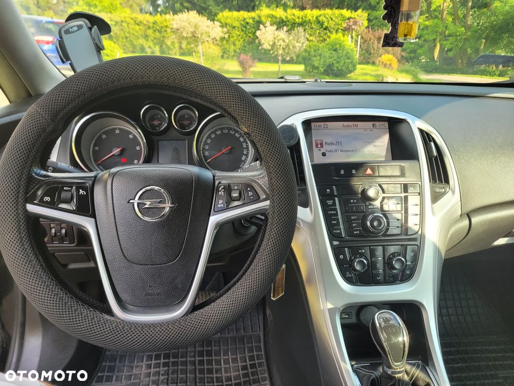 Opel Astra 2.0 CDTI Cosmo - 7