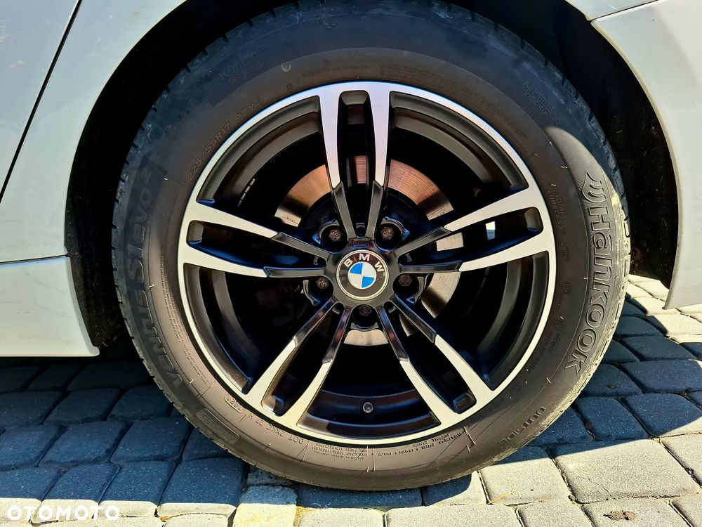 BMW 3GT 318d Advantage - 10