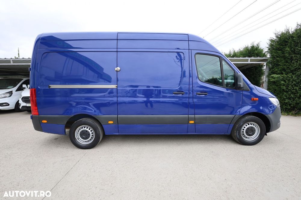 Mercedes-Benz Sprinter L2H2 - 8