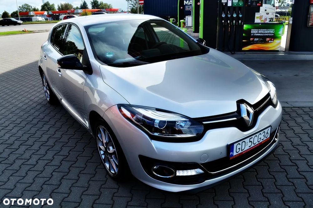 Renault Megane TCe 130 EDC Bose Edition - 16