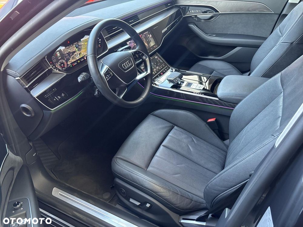Audi A8 - 17