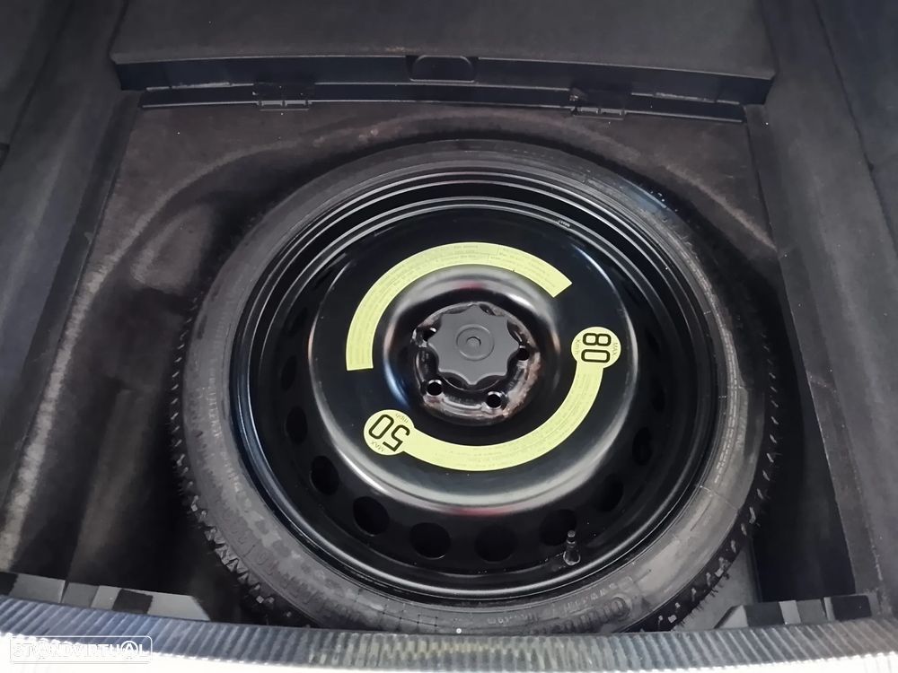 Audi A4 Avant 2.0 TDi Advance - 18