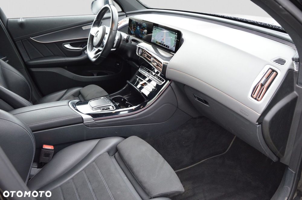 Mercedes-Benz EQC 400 4-Matic Sport - 22