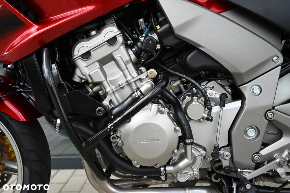 Honda CBF - 10