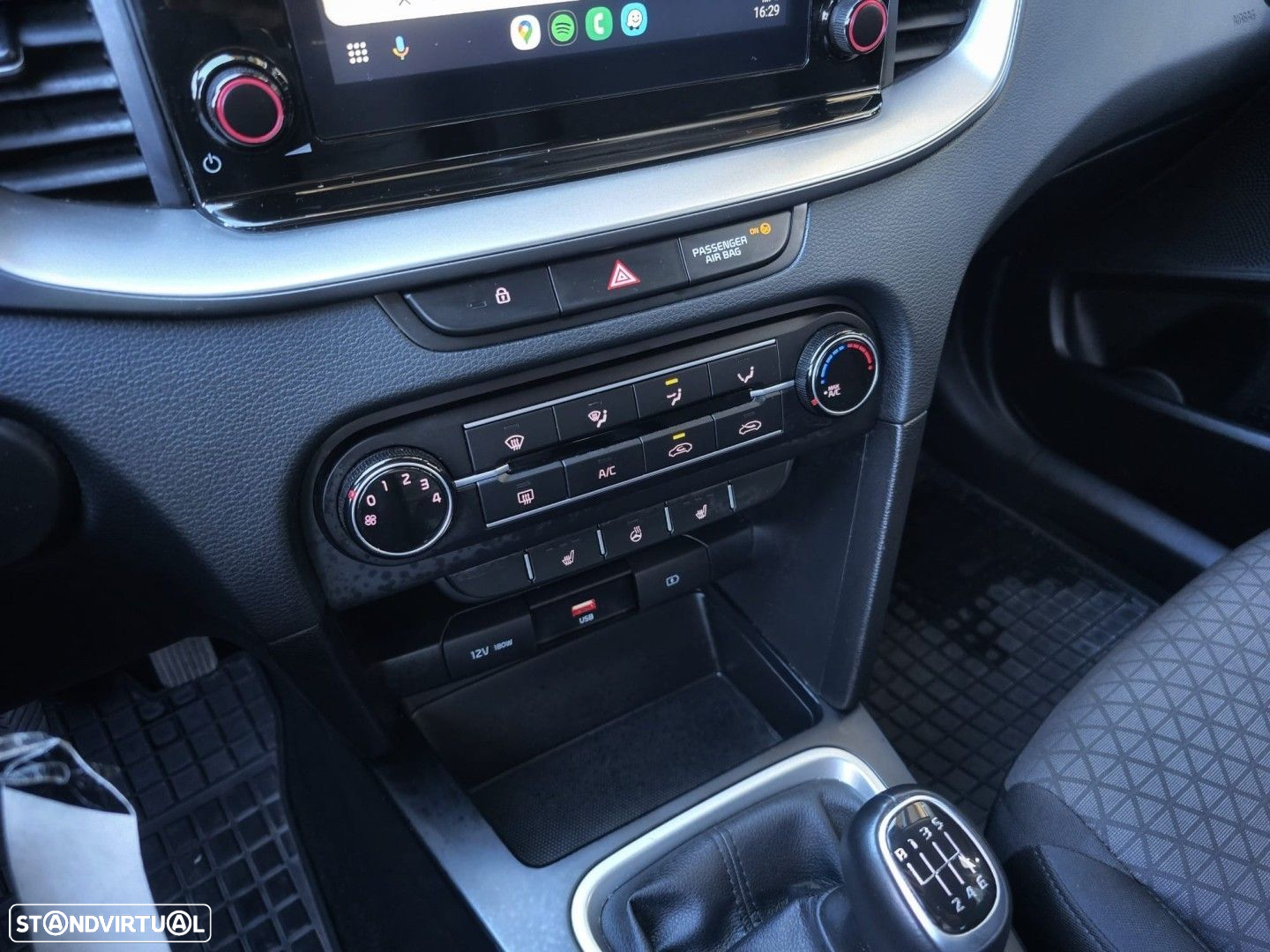 Kia Ceed 1.0 T-GDI Drive - 24