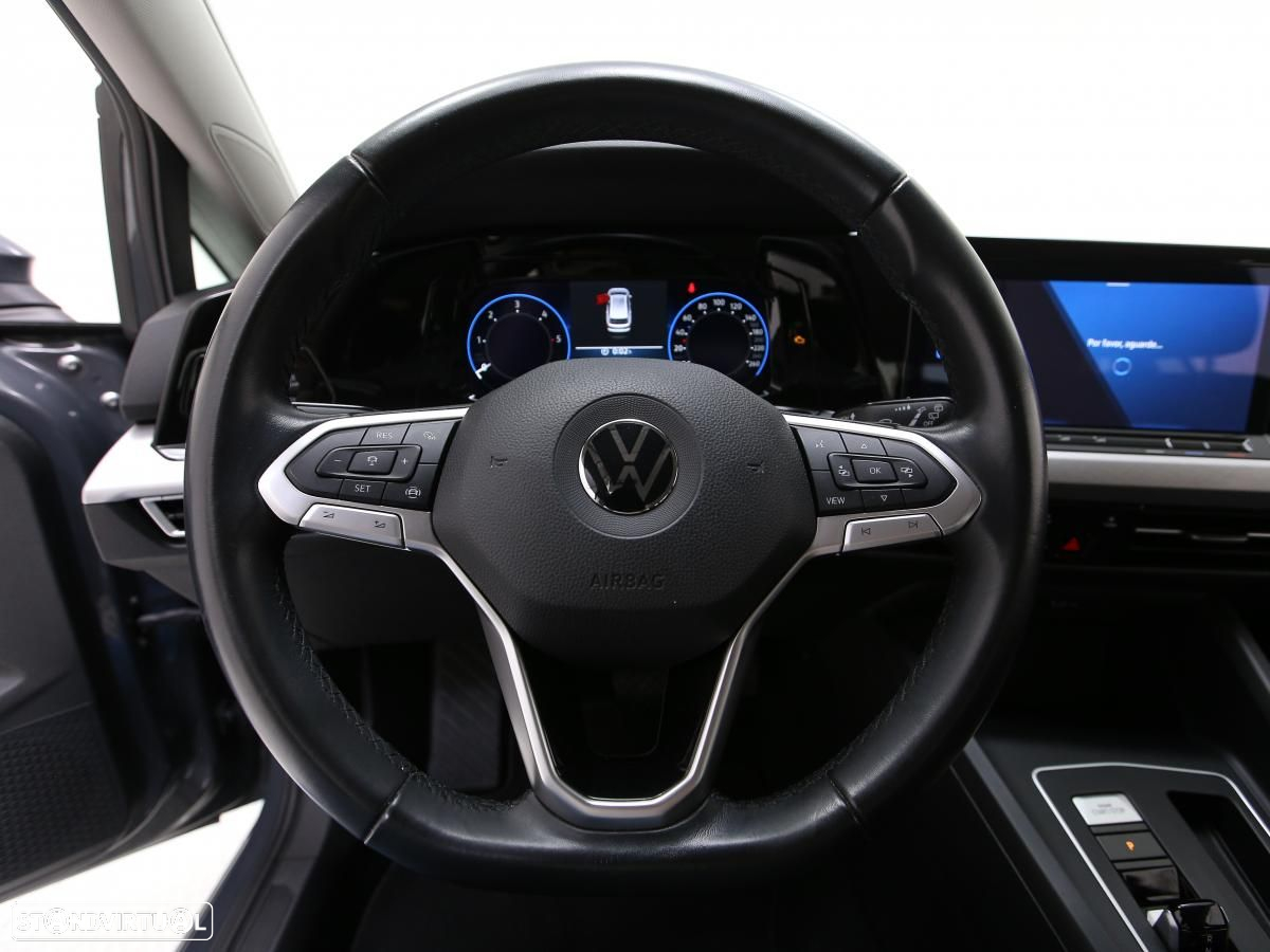 VW Golf Variant 2.0 TDi Life DSG - 19