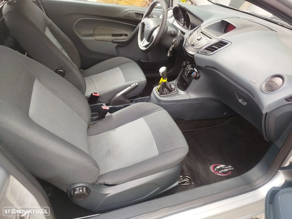 Ford Fiesta 1.4 TDCI Titanium - 4