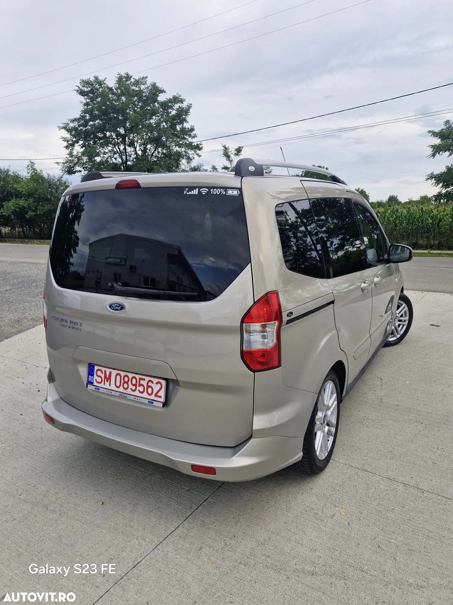 Ford Tourneo Courier 1.6 TDCi Trend - 4