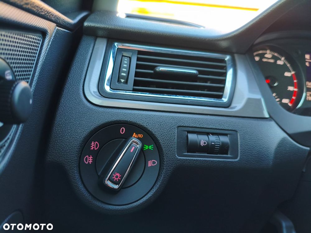 Seat Toledo 1.2 TSI Style - 18
