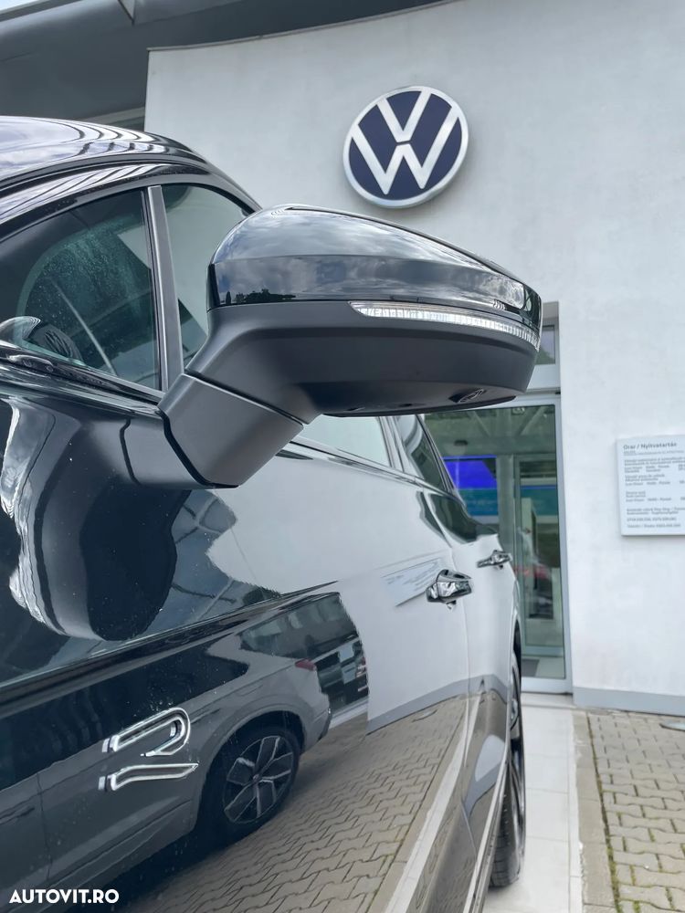 Volkswagen Touareg V6 TDI 4MOTION R-Line - 9