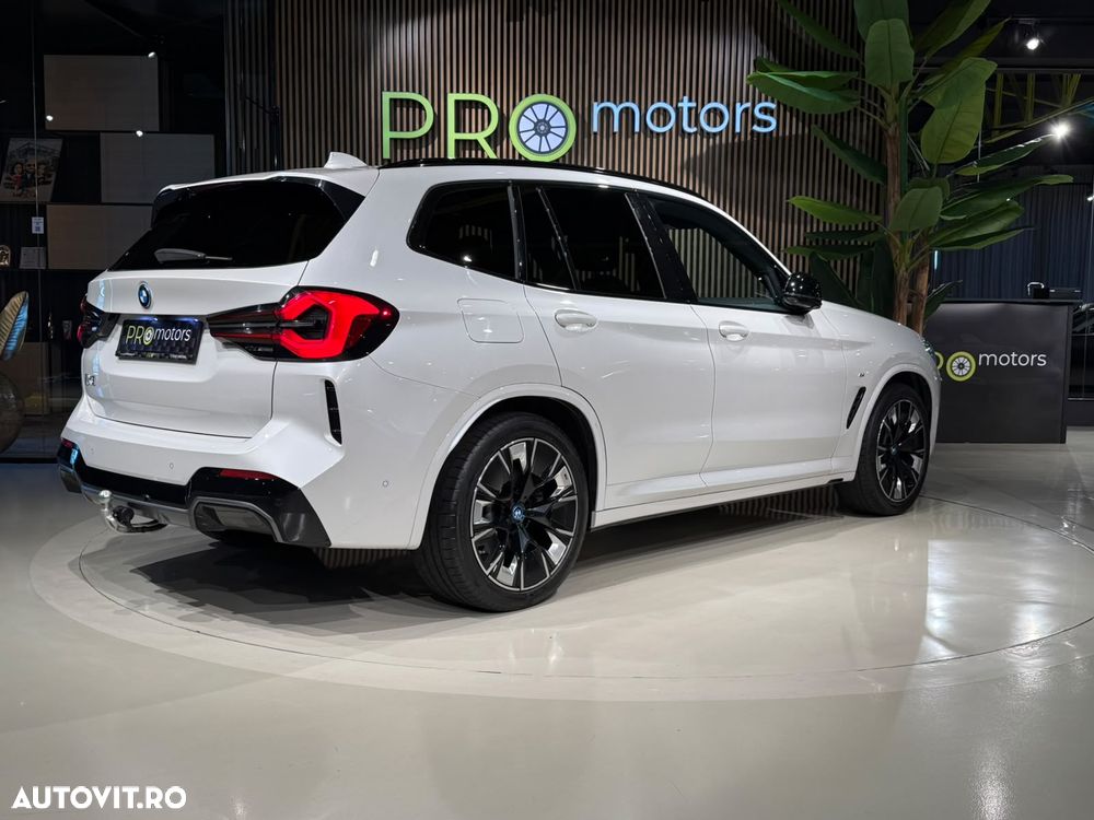 BMW iX3 Standard - 9