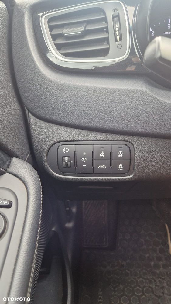 Kia Carens 1.7 CRDi XL - 17