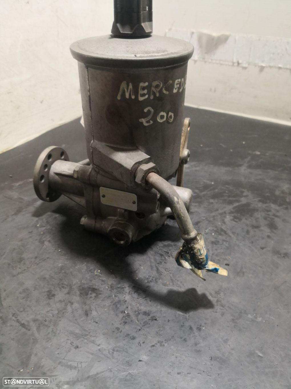 Bomba Direção Assistida Mercedes-Benz 200 - 300 D (124) - 2