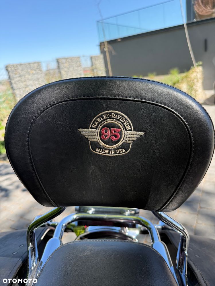 Harley-Davidson Touring Road King - 14