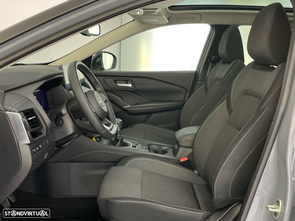 Nissan Qashqai 1.3 DIG-T N-Connecta — fotografia 11