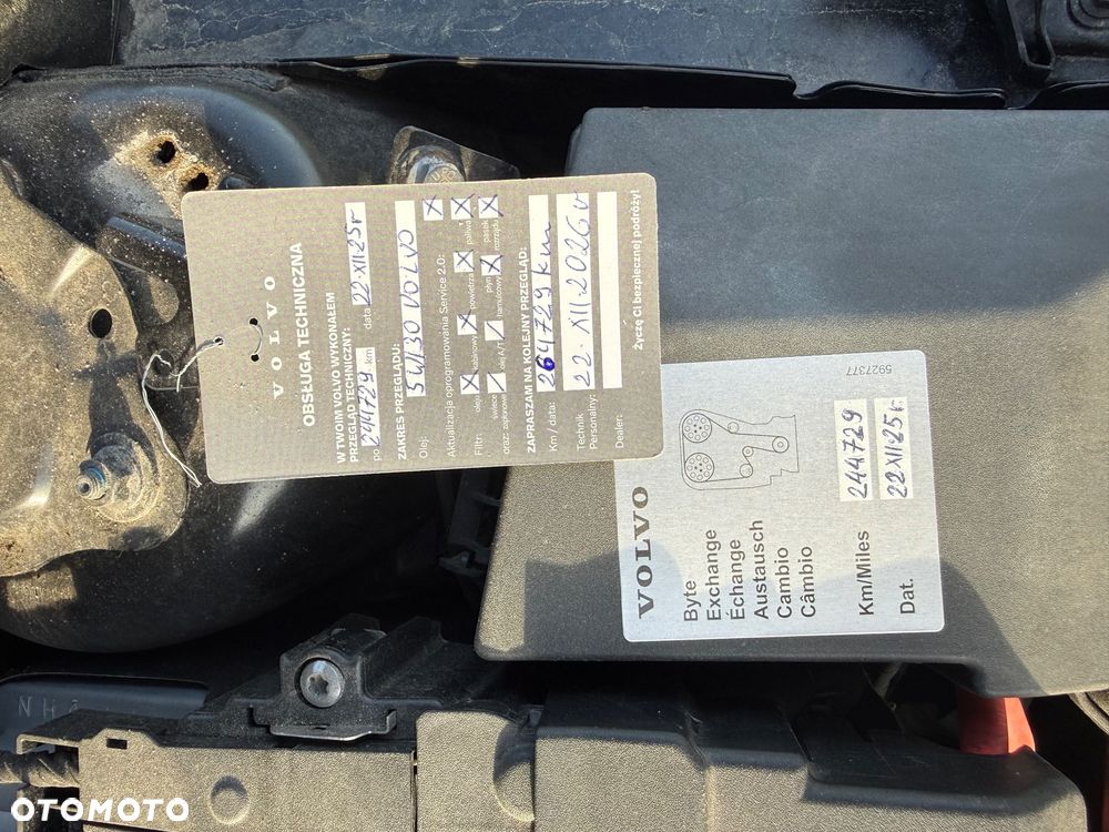 Volvo V40 D3 Momentum - 21