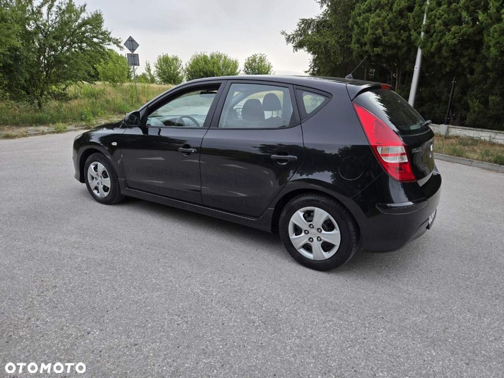 Hyundai i30 1.6 CRDi Blue Classic - 19