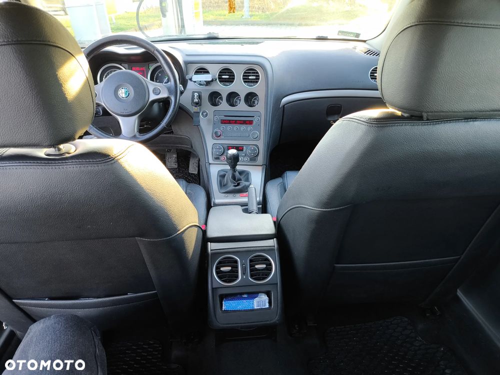 Alfa Romeo 159 1.9 JTDM 8V DPF - 12