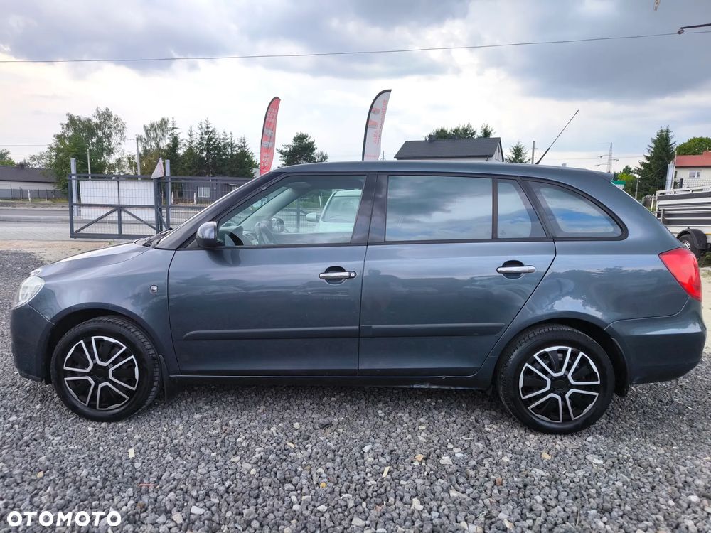 Skoda Fabia 1.4 16V Comfort - 11