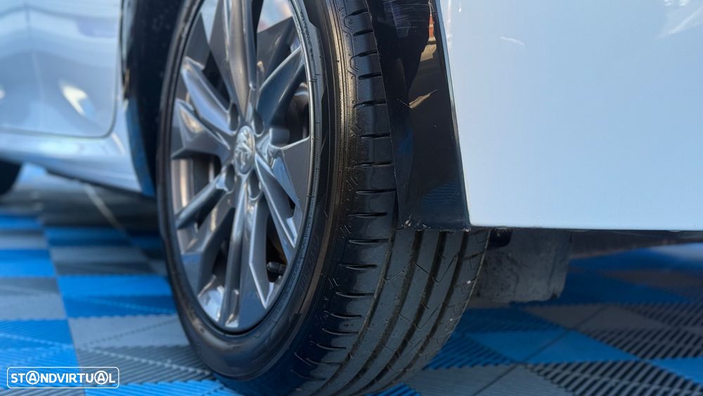 Peugeot e-208 Allure Pack - 15