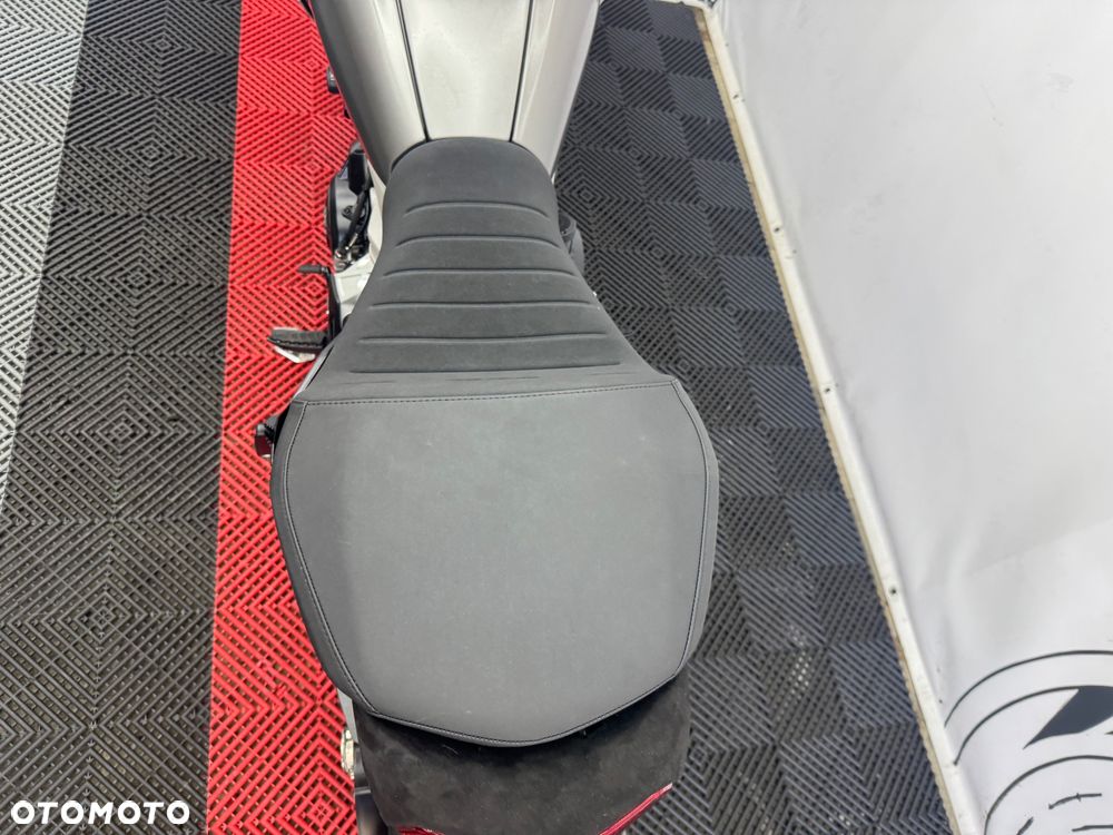 Ducati Diavel - 22