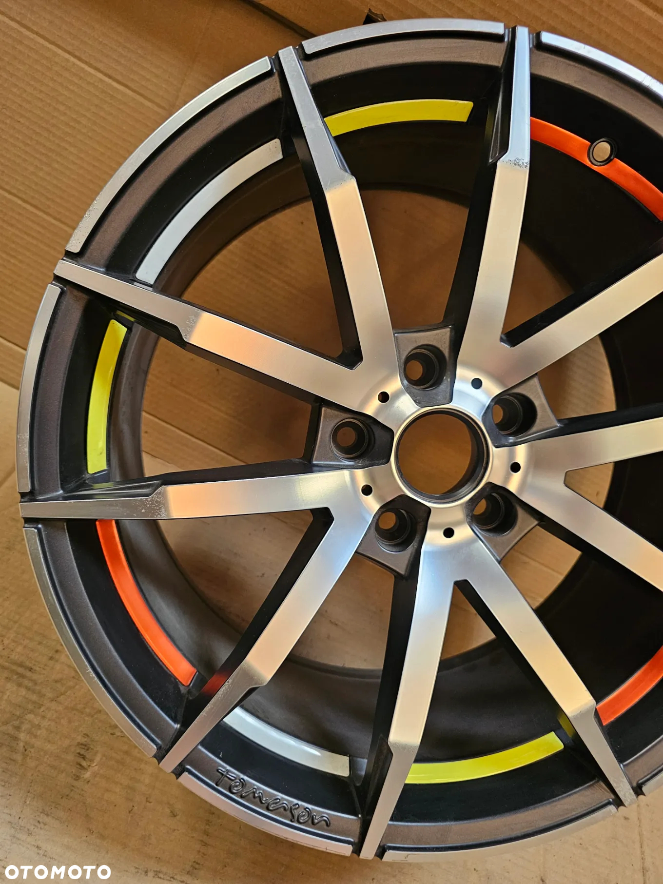(F82) Tomason BMW 3 5 / TN10 8519 / 8,5Jx19 ET35 5x120 - 4