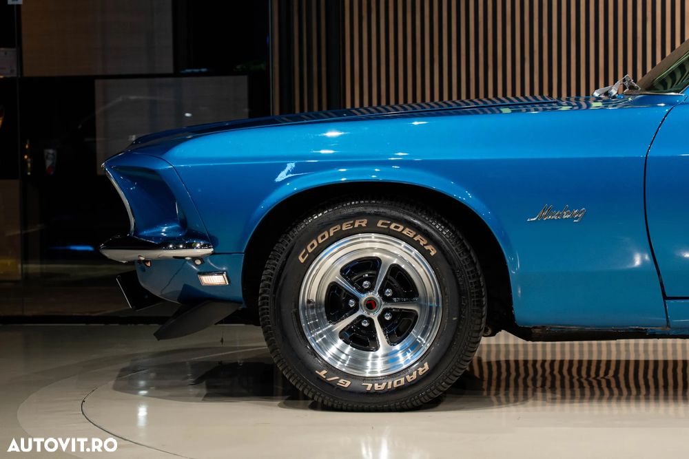Ford Mustang - 3